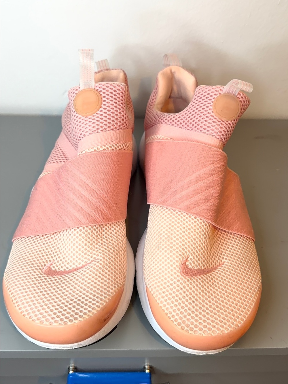 Nike Presto Extreme Slip On Sneakers Pink Coral Mesh 7Y / Women's 8.5